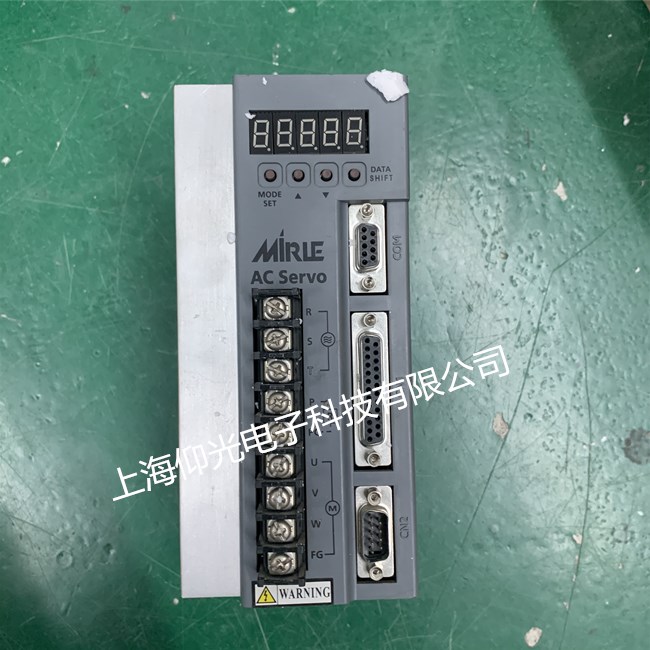 盟立伺服驅(qū)動(dòng)器維修SDP20上電無(wú)顯示故障維修