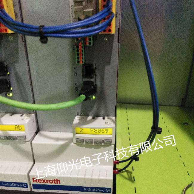 恩格爾注塑機驅(qū)動器維修故障,報警F8069故障修理案例