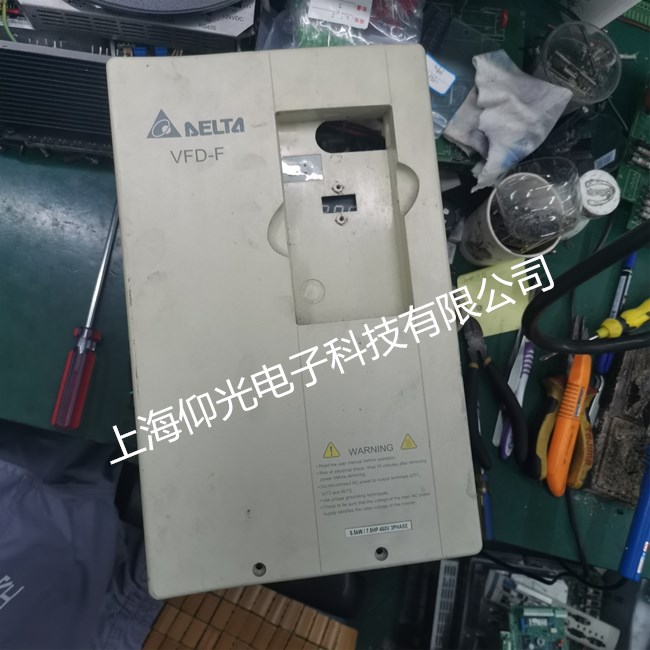 上海臺達(dá)VFD-A變頻器開機就顯示stop維修電話