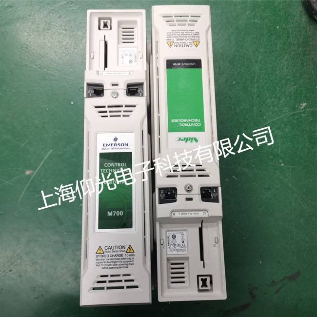 艾默生變頻器ES3403上電無顯示故障維修