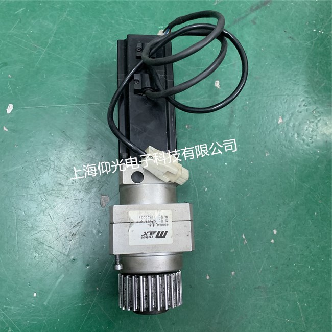 注塑機(jī)匯川伺服電機(jī)維修ISMHI-40B30CB-U110X-WL卡死轉(zhuǎn)不動故障維修