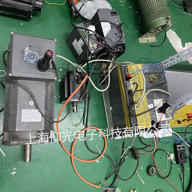 三菱M70主軸伺服電機(jī)維修電話SJ-DJ5.5/120-01發(fā)熱抖動(dòng)報(bào)警