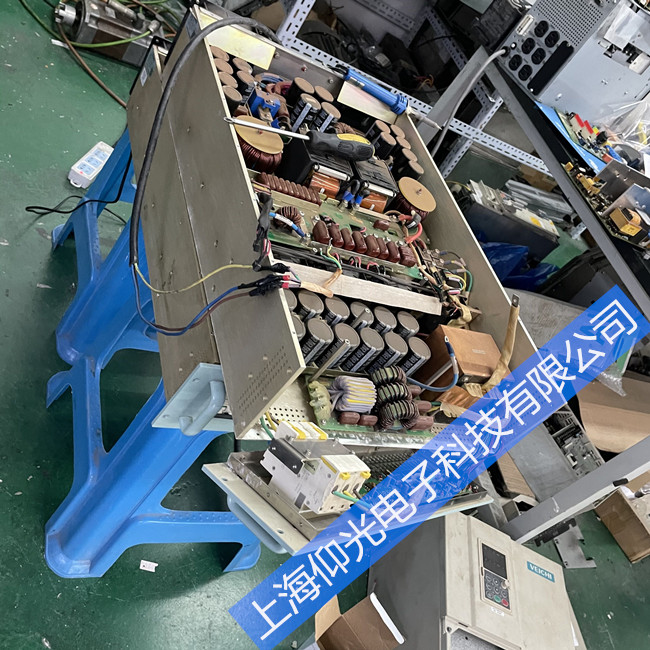 射頻電源常見故障維修方法及經(jīng)驗