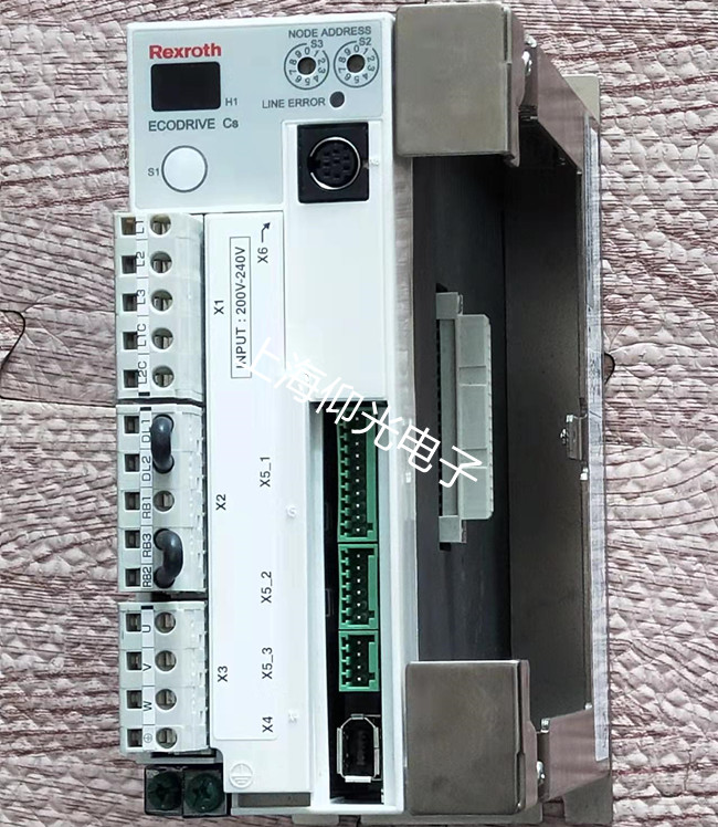 縫紉機械力士樂驅動器顯示C0201錯誤代碼怎么維修