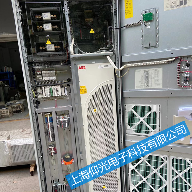西門子變頻器MM440\MM430維修實(shí)例,顯示F0003是神馬原因