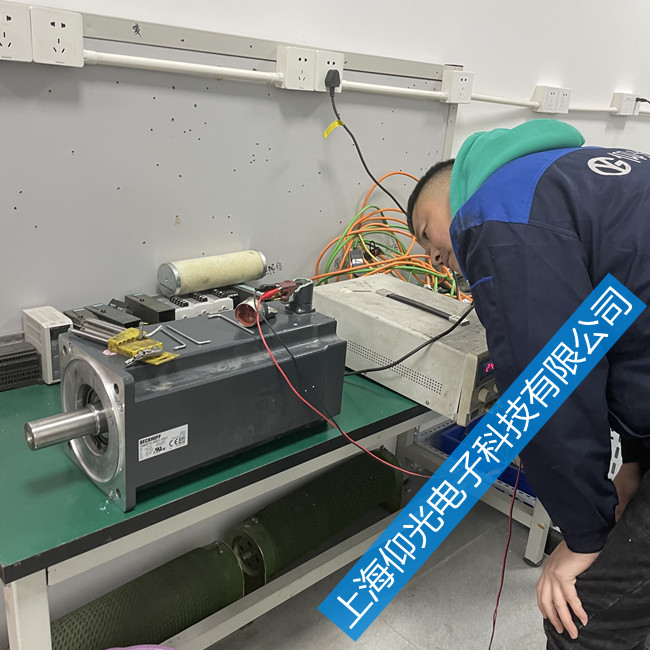 注塑機倍福伺服電機維修 AM8572-0R21-1001通訊故障