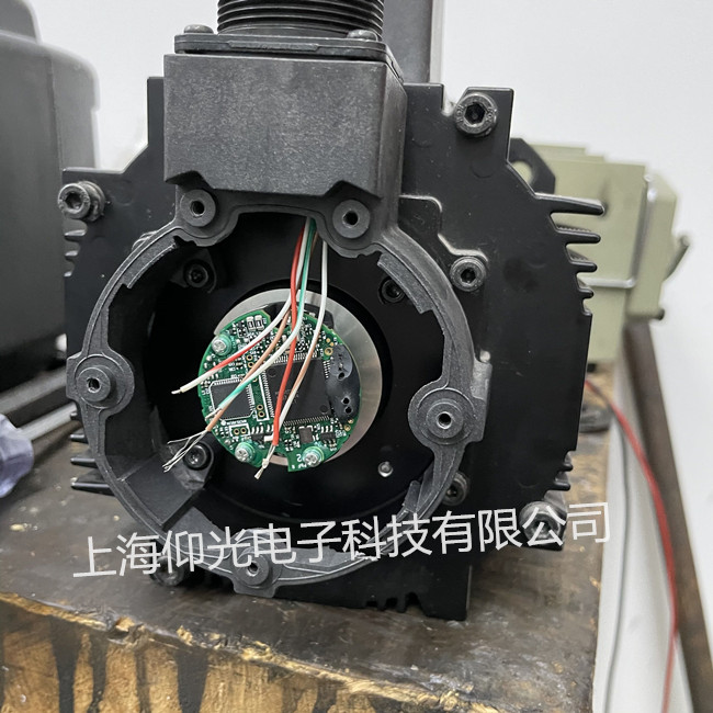 精雕雕刻機(jī)主軸電機(jī)常見故障維修與故障分析