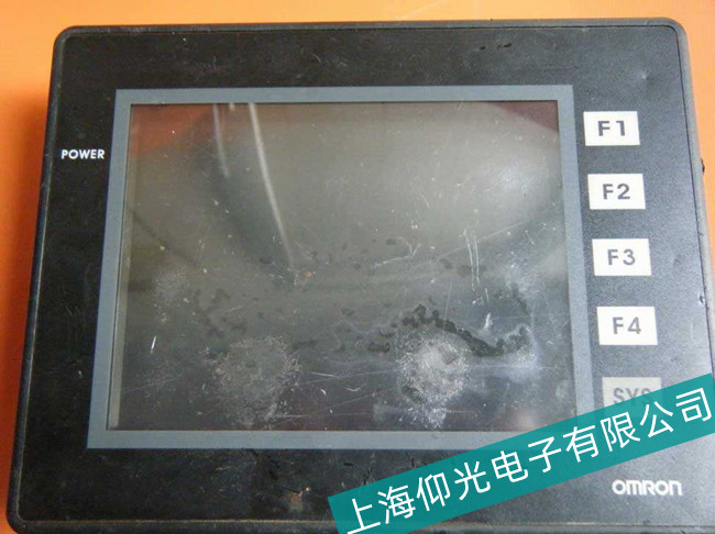 甘肅歐姆龍觸摸屏維修技術(shù)雄厚-上海仰光電子