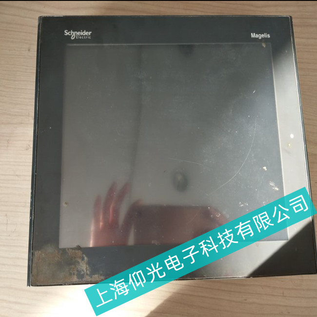 汽車(chē)配件公司施耐德觸摸屏HMIGTO2310開(kāi)機(jī)黑屏故障維修立等可取