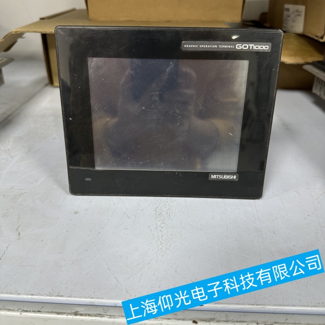 廣州三菱A970GOT-SBD觸摸屏無法正常進(jìn)入操作系統(tǒng)故障維修售后部