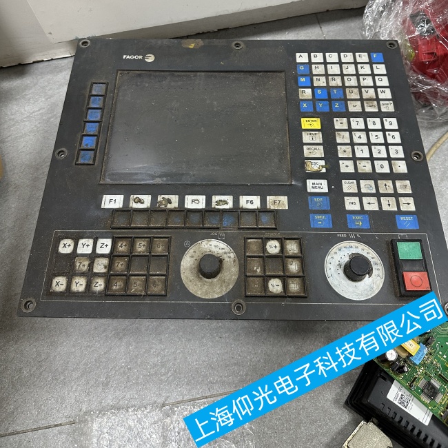 佛山發(fā)格數(shù)控系統(tǒng)CNC8040上電無(wú)顯示故障維修中心地址